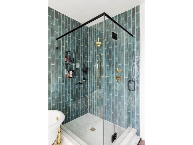 2542 Irving St, Denver, CO 80211