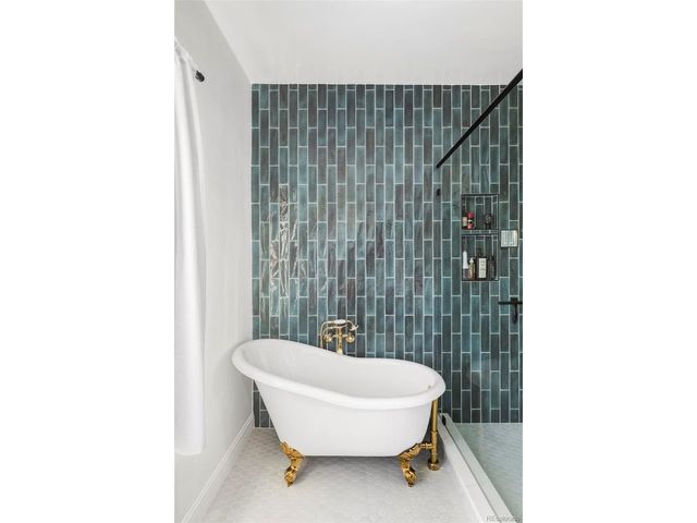 2542 Irving St, Denver, CO 80211