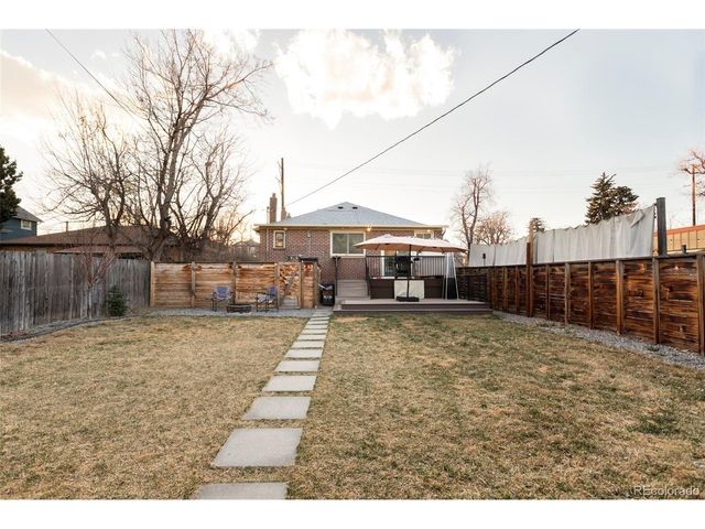 2542 Irving St, Denver, CO 80211