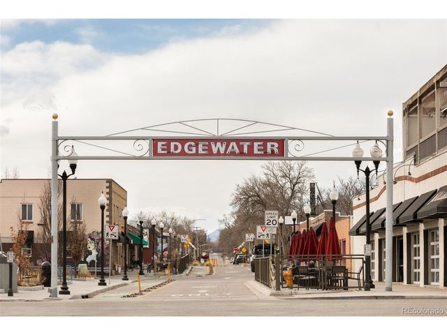 2542 Irving St, Denver, CO 80211