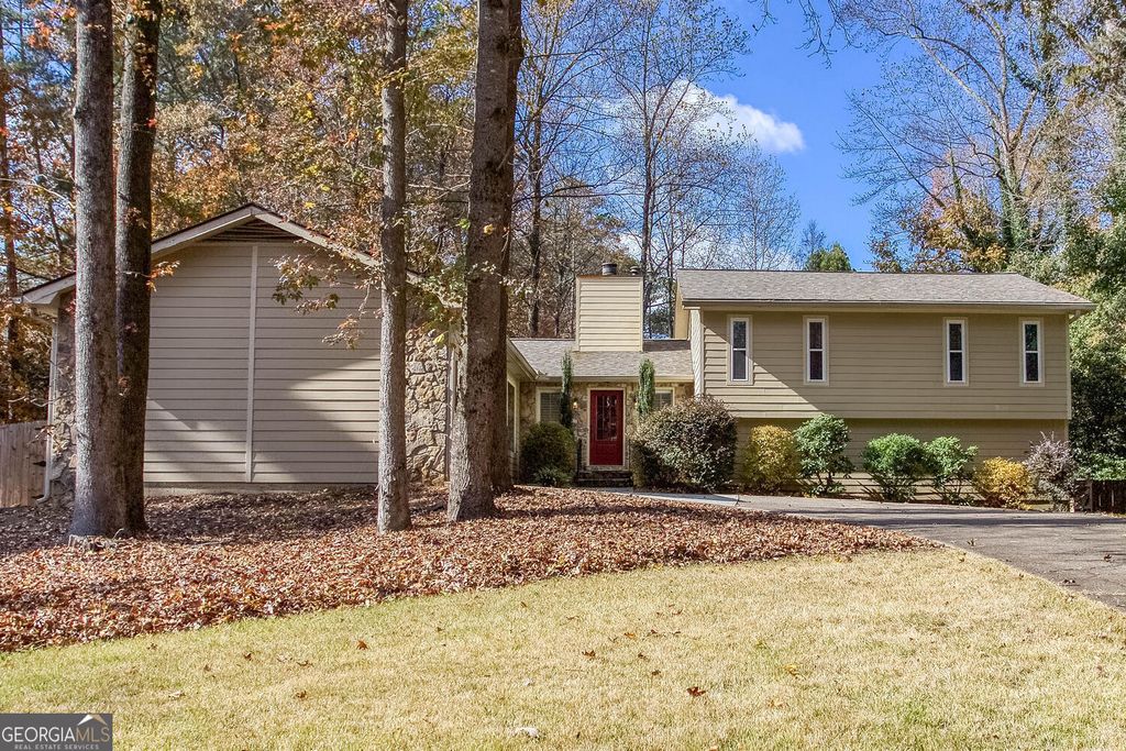 2269 Chimney Springs Drive, Marietta, GA 30062