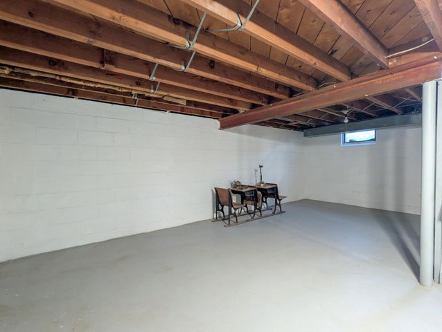 8207 Fremont Avenue S, Bloomington, MN 55420