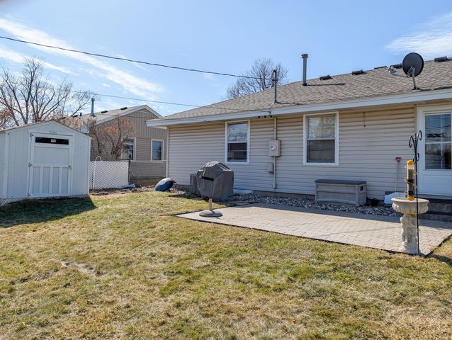 8207 Fremont Avenue S, Bloomington, MN 55420