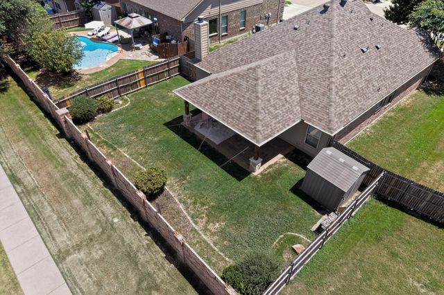 1336 Shelley Drive, Burleson, TX 76028