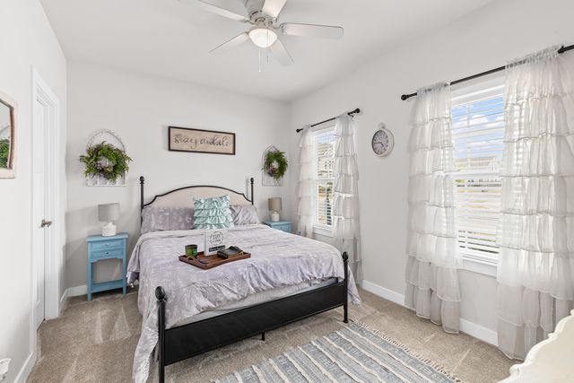 202 Lynx Lane, Summerville, SC 29483
