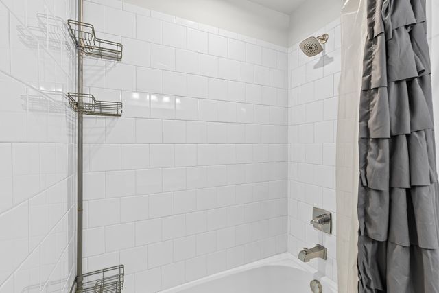 202 Lynx Lane, Summerville, SC 29483
