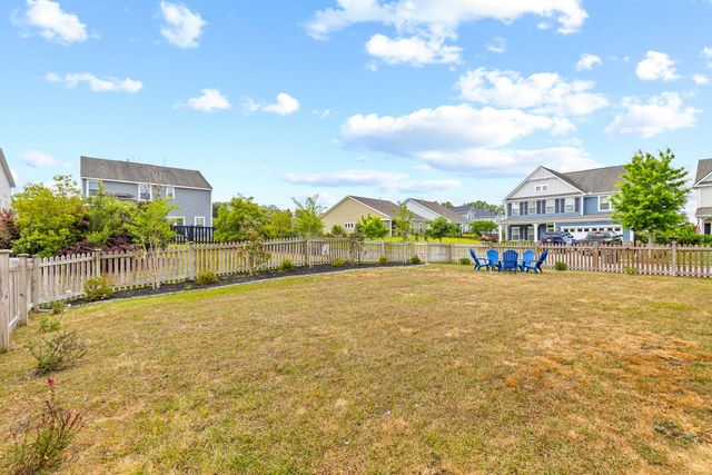 202 Lynx Lane, Summerville, SC 29483