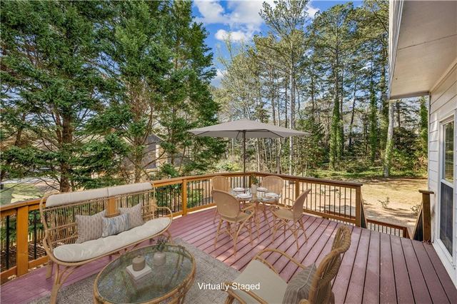 3401 Longfield Drive, Snellville, GA 30039