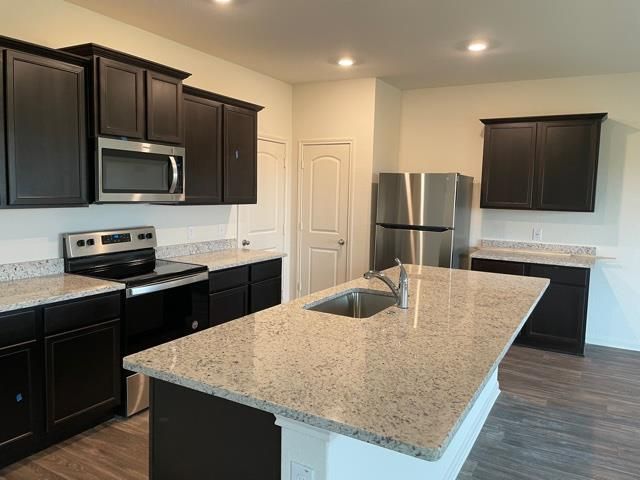 18812 Speculator LN, Elgin, TX 78621