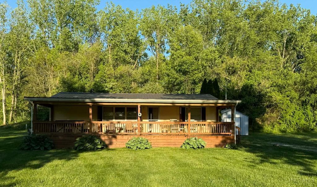 6976 Hill Road, Paint Twp, OH 45133