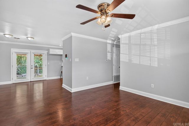800 Buttercup Circle, North Little Rock, AR 72118