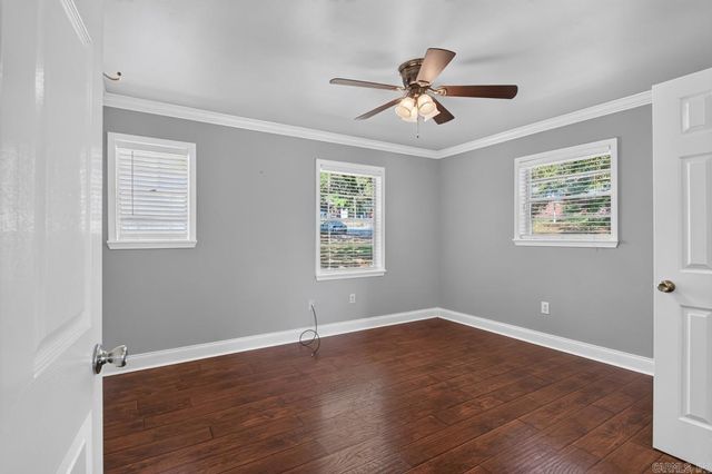 800 Buttercup Circle, North Little Rock, AR 72118