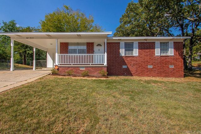 800 Buttercup Circle, North Little Rock, AR 72118
