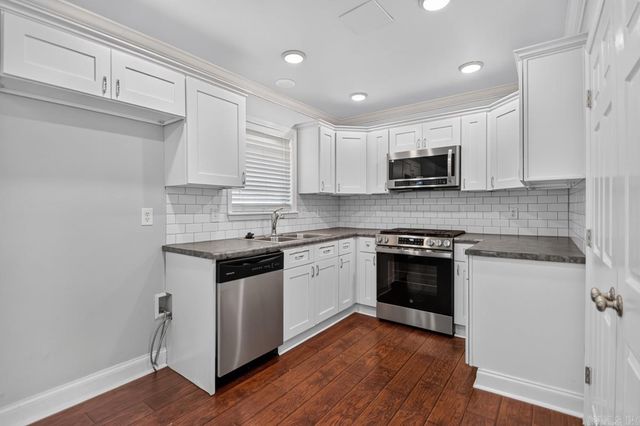 800 Buttercup Circle, North Little Rock, AR 72118
