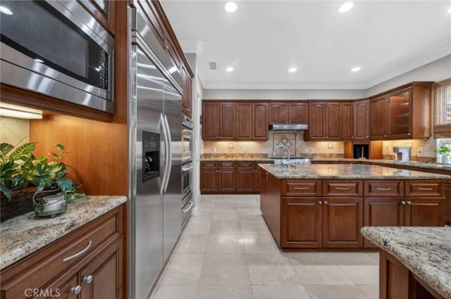 32905 Avenida Lestonnac, Temecula, CA 92592
