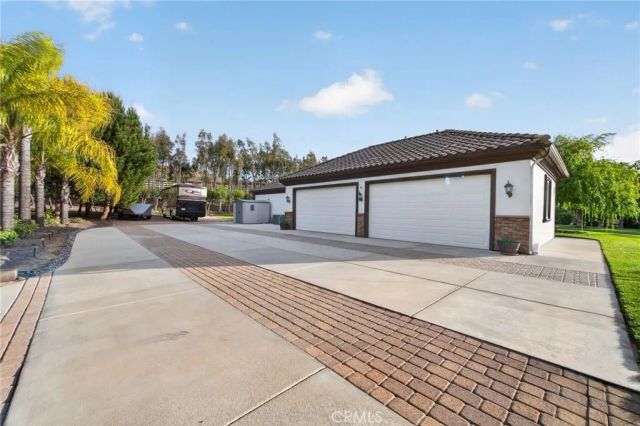 32905 Avenida Lestonnac, Temecula, CA 92592