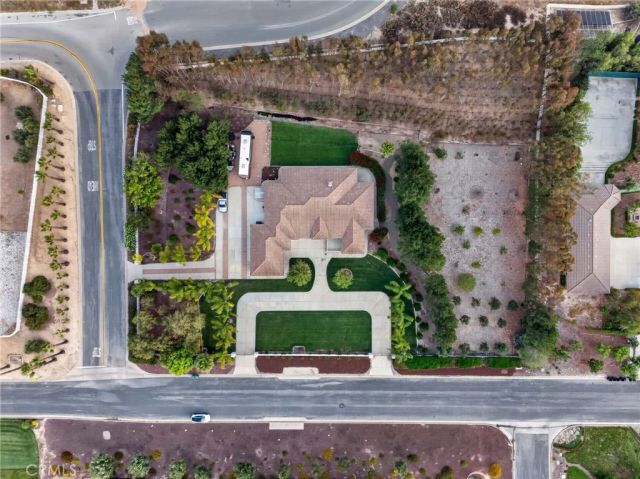 32905 Avenida Lestonnac, Temecula, CA 92592