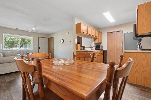 4282 Wincove Dr. Drive, Groveport, OH 43125