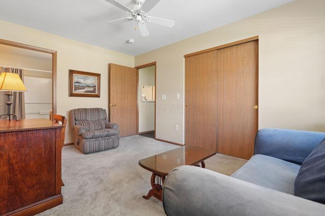 4282 Wincove Dr. Drive, Groveport, OH 43125