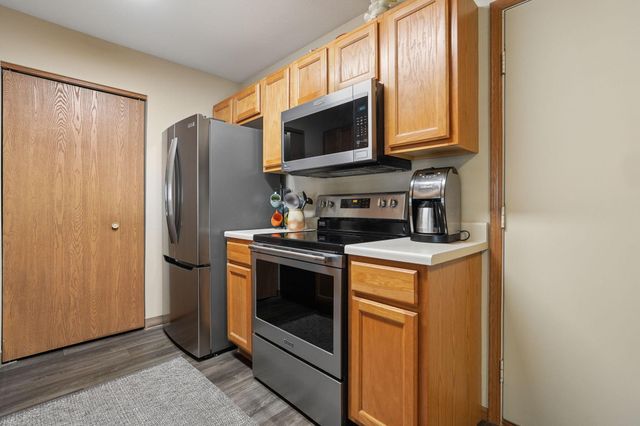 4282 Wincove Dr. Drive, Groveport, OH 43125