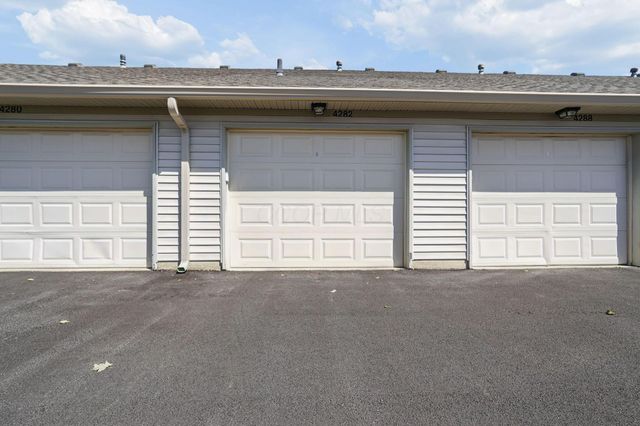 4282 Wincove Dr. Drive, Groveport, OH 43125