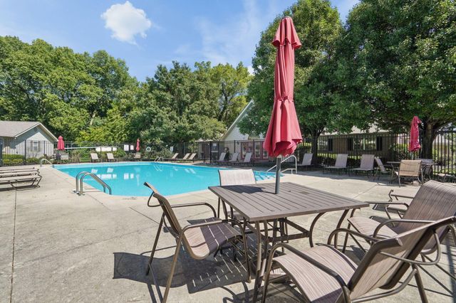 4282 Wincove Dr. Drive, Groveport, OH 43125