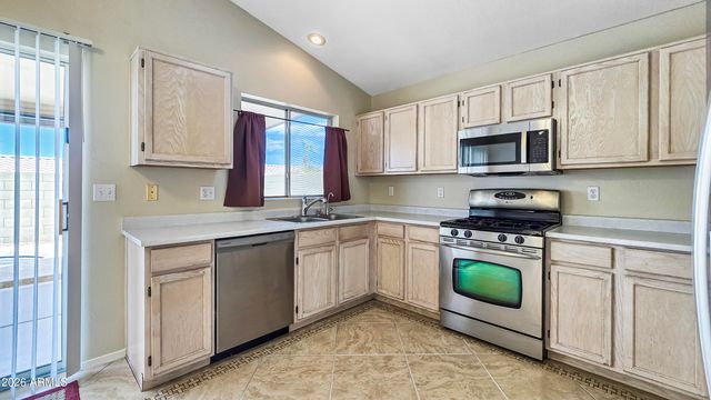 11224 W ALICE Avenue, Peoria, AZ 85345