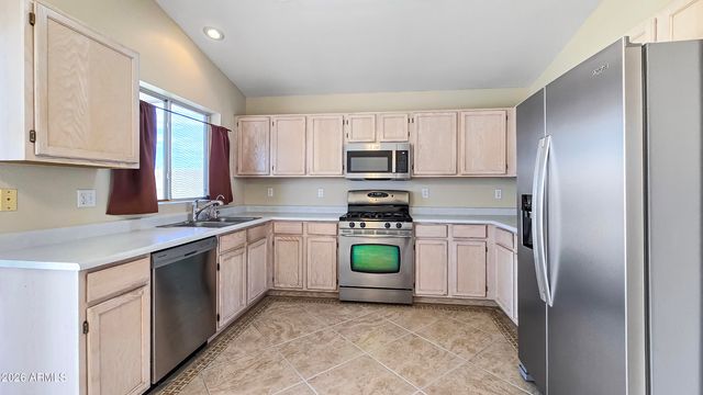11224 W ALICE Avenue, Peoria, AZ 85345