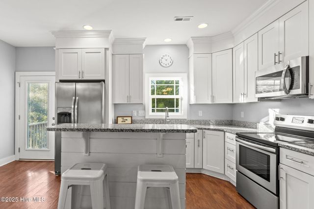 103 NE 18th Street, Oak Island, NC 28465