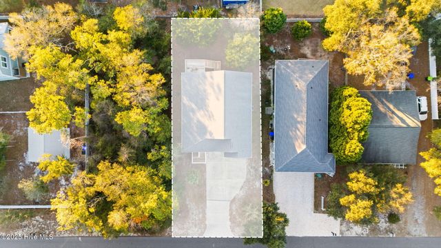 103 NE 18th Street, Oak Island, NC 28465