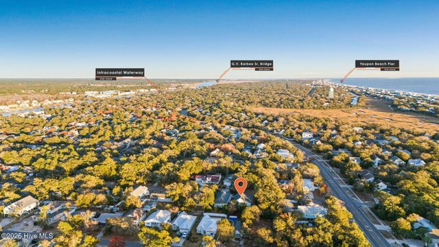 103 NE 18th Street, Oak Island, NC 28465