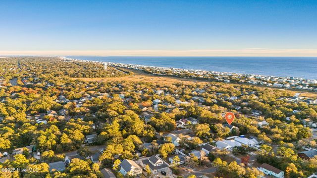 103 NE 18th Street, Oak Island, NC 28465