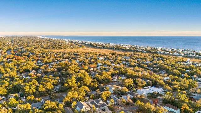 103 NE 18th Street, Oak Island, NC 28465