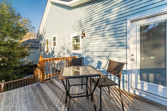 103 NE 18th Street, Oak Island, NC 28465