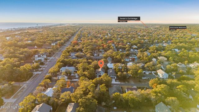 103 NE 18th Street, Oak Island, NC 28465