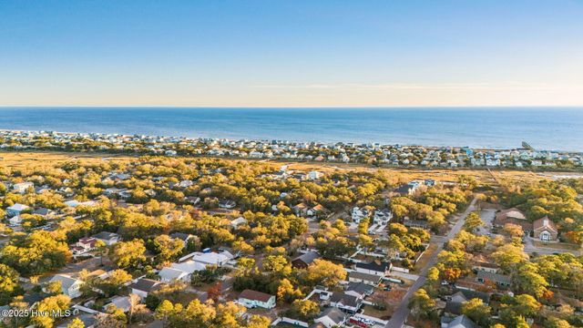 103 NE 18th Street, Oak Island, NC 28465