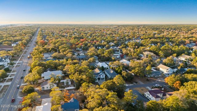 103 NE 18th Street, Oak Island, NC 28465