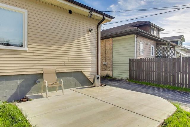 1912 S 4th Avenue, Maywood, IL 60153