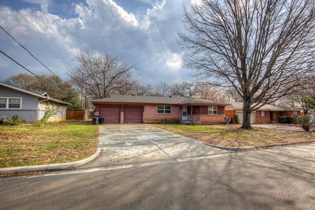 405 Vine Street, Euless, TX 76040