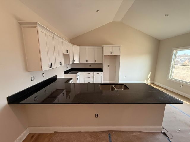 105 Linzi Way, Paris, KY 40361