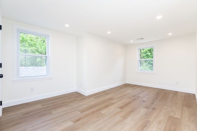 1330 Main St, Tewksbury, MA 01876