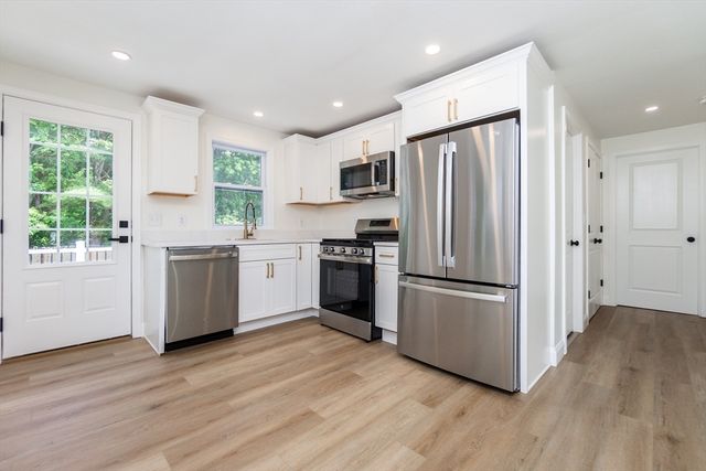 1330 Main St, Tewksbury, MA 01876