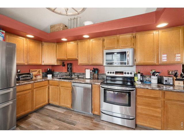 953 N Greeley Ave, Johnstown, CO 80534