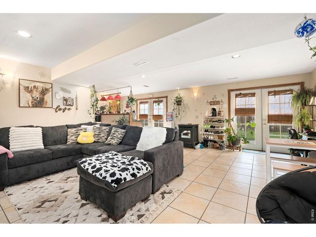 953 N Greeley Ave, Johnstown, CO 80534