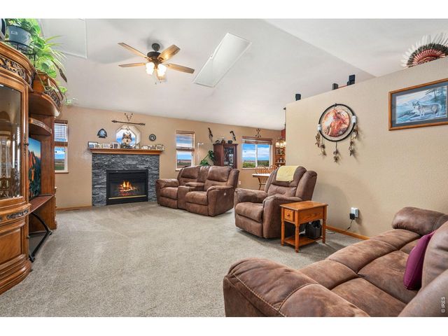 953 N Greeley Ave, Johnstown, CO 80534
