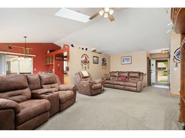 953 N Greeley Ave, Johnstown, CO 80534