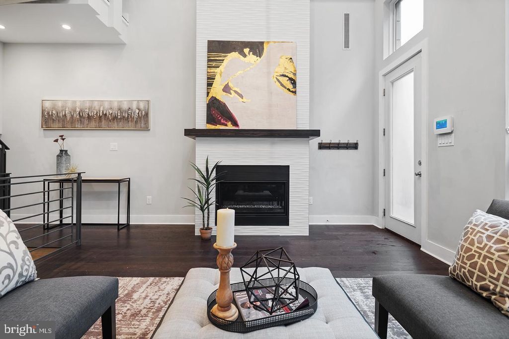 1332 KATER ST, PHILADELPHIA, PA 19147 — exterior