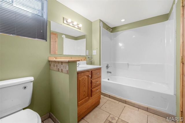 613 S Jefferson Avenue, Union, MO 63084