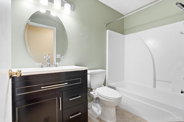 8427 Gettysburg Lane, Hamilton Twp, OH 45039