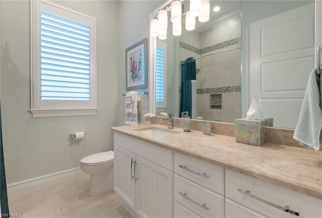 18018 Broadview DR, Naples, FL 34114